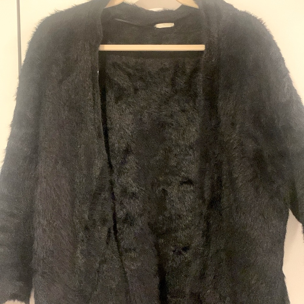 GU Long Fur Cardigan Sweater